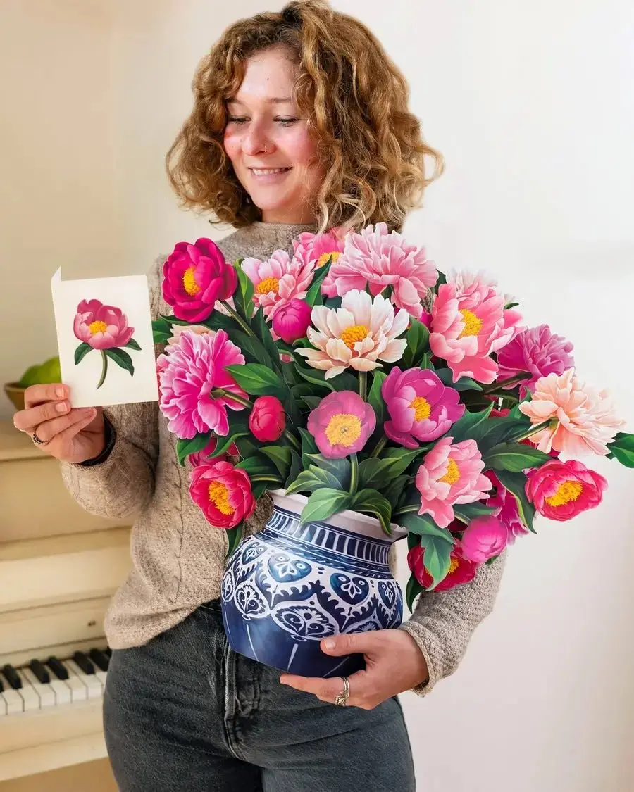 Grande Peony Paradise - Image 4